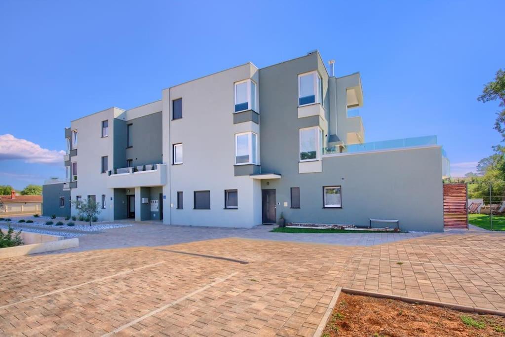 Apartment Sunrise Fuer 6 Personen In Pula-Stinjan Eksteriør billede